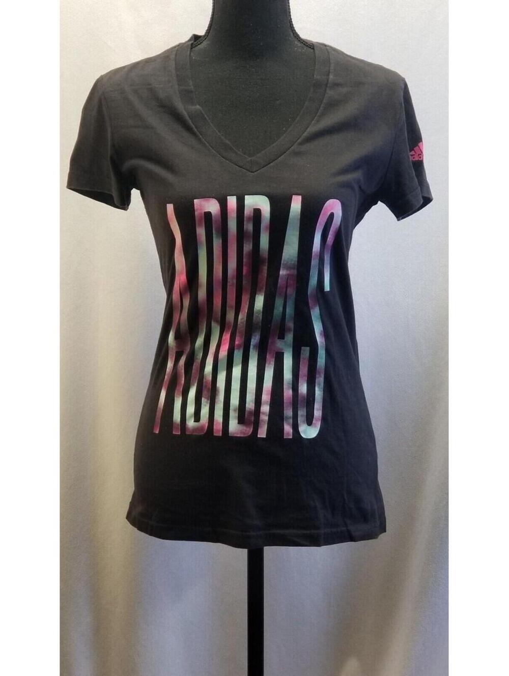 Adidas - Women's Feel Good Tee Shirt Size Small ~ Fitted